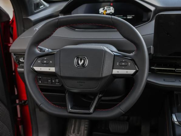 Changan UNI-S I с пробегом 2024 года, цена 2 298 000 рублей, 7400 км, внедорожник, Автокод Объявления