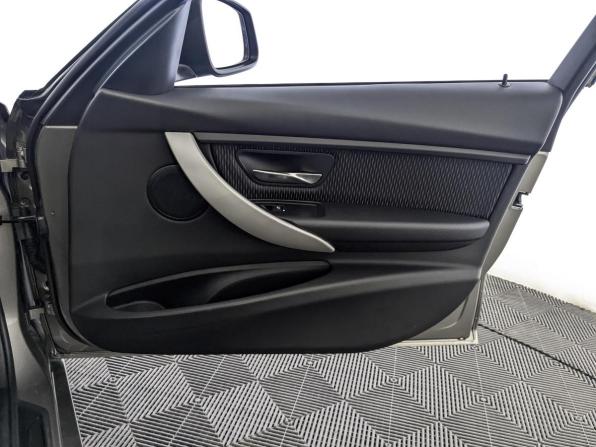 BMW 3 серии VI (F3x) Рестайлинг с пробегом 2018 года, цена 2 250 000 рублей, 79545 км, седан, Автокод Объявления