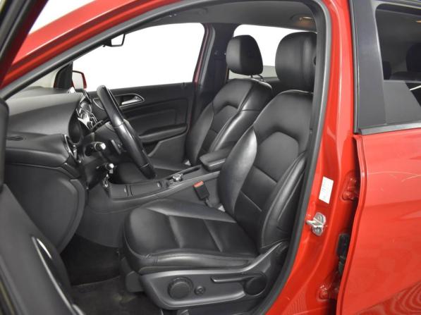 Mercedes-Benz B-Класс II (W246) с пробегом 2012 года, цена 1 045 900 рублей, 124037 км, хэтчбек, Автокод Объявления