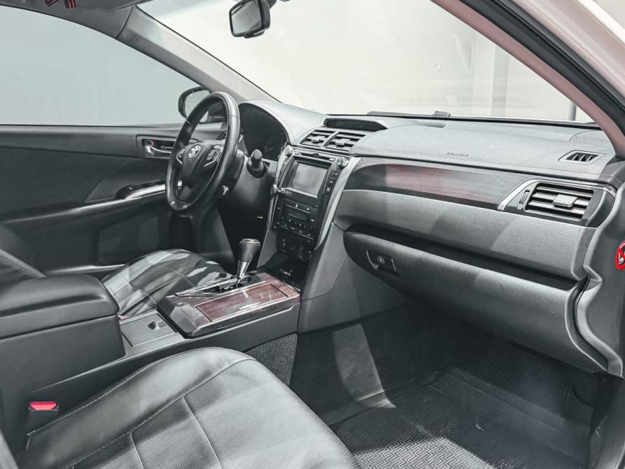 Toyota Camry VII (XV50) Рестайлинг Екатеринбург  - изображение 13