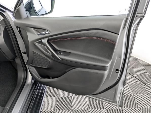 Chevrolet Tracker IV с пробегом 2022 года, цена 1 700 000 рублей, 17773 км, внедорожник, Автокод Объявления