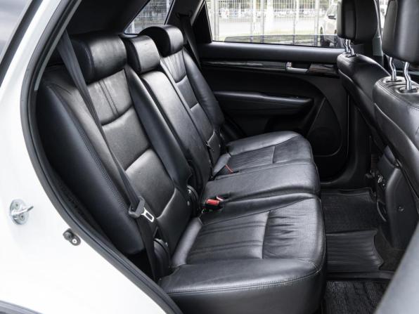 Kia Sorento II Рестайлинг с пробегом 2015 года, цена 2 080 000 рублей, 105370 км, внедорожник, Автокод Объявления