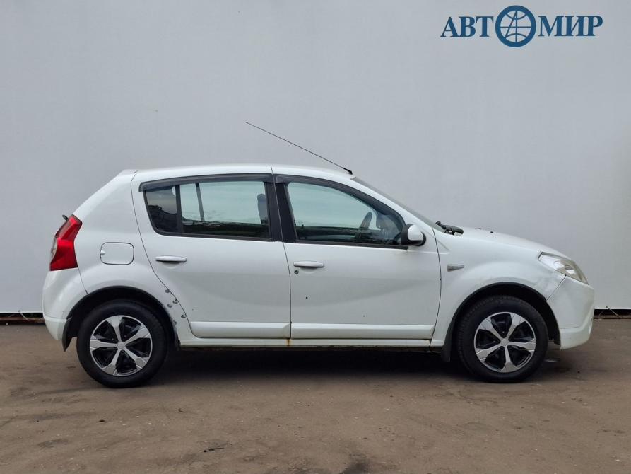 Renault Sandero I Москва  - изображение 4