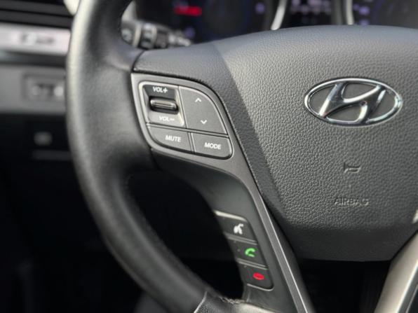 Hyundai Santa Fe III с пробегом 2012 года, цена 1 490 000 рублей, 182118 км, внедорожник, Автокод Объявления
