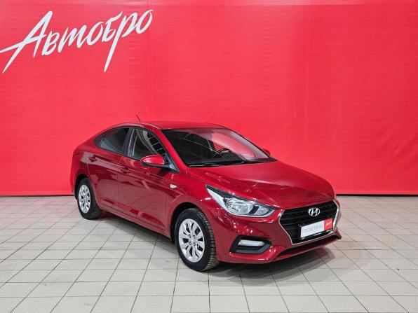 Hyundai Solaris II с пробегом 2018 года, цена 1 240 000 рублей, 139094 км, седан, Автокод Объявления