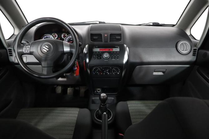 Suzuki SX4 I (Classic) Рестайлинг с пробегом 2013 года, цена 899 000 рублей, 143000 км, хэтчбек, Автокод Объявления