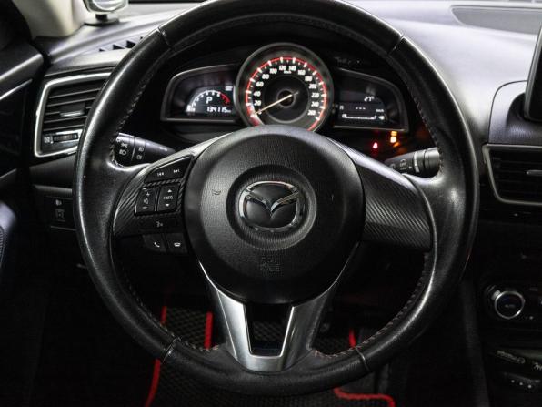 Mazda 3 III (BM) с пробегом 2013 года, цена 1 299 000 рублей, 134115 км, седан, Автокод Объявления