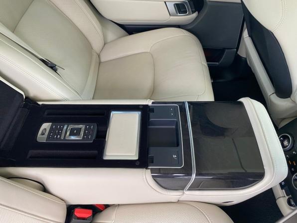 Land Rover Range Rover IV Рестайлинг с пробегом 2019 года, цена 9 100 000 рублей, 87336 км, внедорожник, Автокод Объявления
