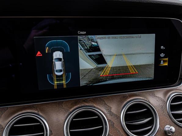 Mercedes-Benz E-Класс V (W213 S213 C238) Рестайлинг с пробегом 2021 года, цена 5 290 000 рублей, 16079 км, седан, Автокод Объявления