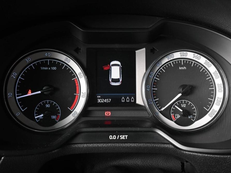 Skoda Octavia III (A7) Рестайлинг Ростов-на-Дону  - изображение 15
