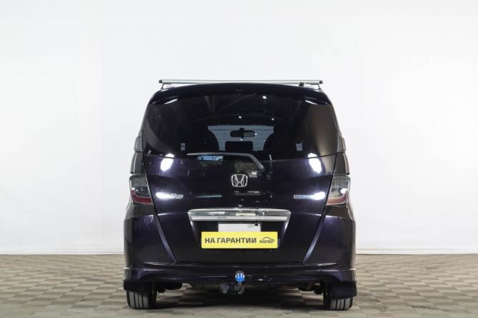 Honda Freed I Рестайлинг с пробегом 2011 года, цена 1 179 000 рублей, 121000 км, компактвэн, Автокод Объявления