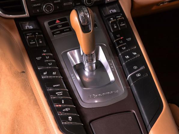 Porsche Panamera I Рестайлинг с пробегом 2015 года, цена 2 990 000 рублей, 152000 км, лифтбек, Автокод Объявления