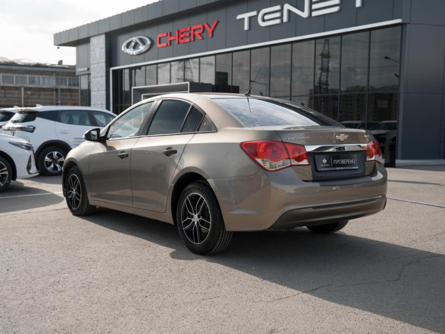 Chevrolet Cruze I Рестайлинг Москва  - изображение 4