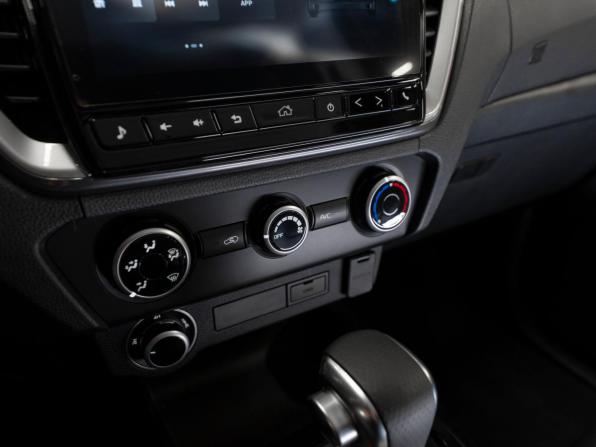 Isuzu D-Max III с пробегом 2026 года, цена 5 100 000 рублей, 288 км, пикап, Автокод Объявления