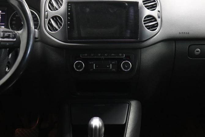 Volkswagen Tiguan I Рестайлинг с пробегом 2014 года, цена 1 376 000 рублей, 117704 км, внедорожник, Автокод Объявления