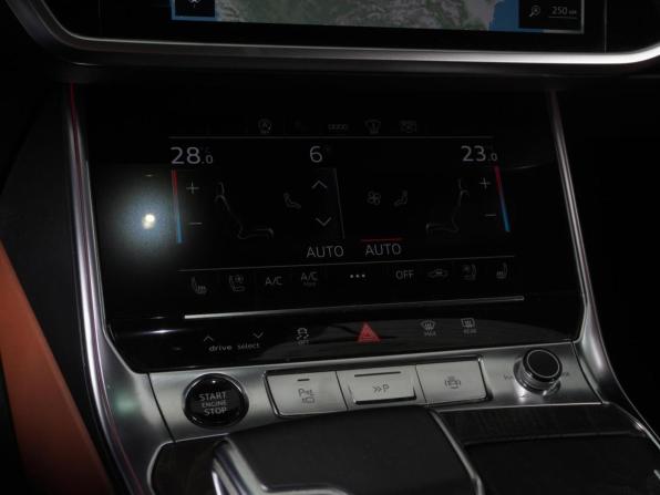 Audi A6 V (C8) с пробегом 2020 года, цена 4 469 000 рублей, 45212 км, седан, Автокод Объявления
