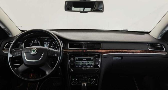 Skoda Superb II с пробегом 2013 года, цена 850 000 рублей, 241356 км, лифтбек, Автокод Объявления