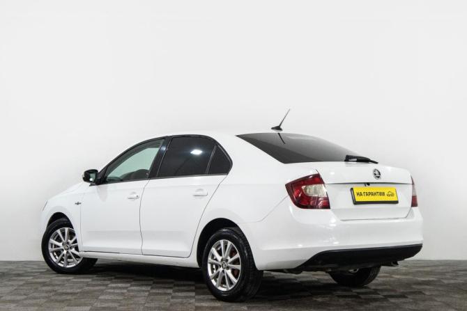 Skoda Rapid I Рестайлинг с пробегом 2019 года, цена 1 029 000 рублей, 185500 км, лифтбек, Автокод Объявления