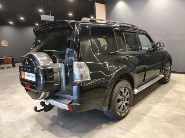 Mitsubishi Pajero IV Рестайлинг 1 с пробегом 2011 года, цена 1 849 000 рублей, 303000 км, внедорожник, Автокод Объявления