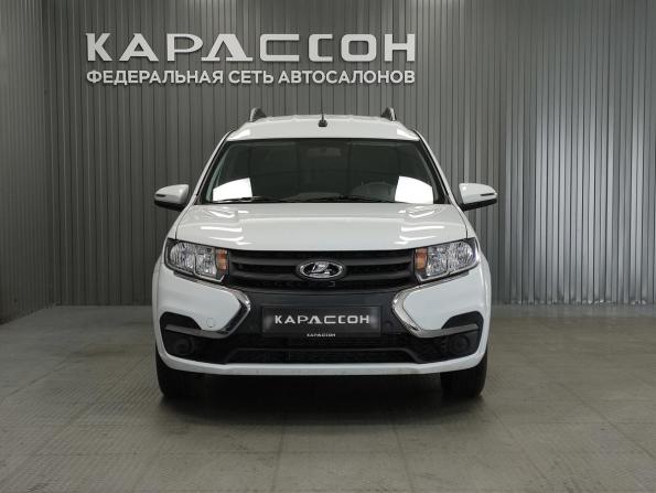 Lada (ВАЗ) Largus I Рестайлинг с пробегом 2026 года, цена 1 420 000 рублей, 4400 км, универсал, Автокод Объявления