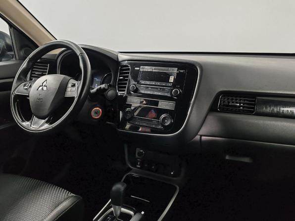 Mitsubishi Outlander III Рестайлинг 3 с пробегом 2019 года, цена 1 900 000 рублей, 96663 км, внедорожник, Автокод Объявления