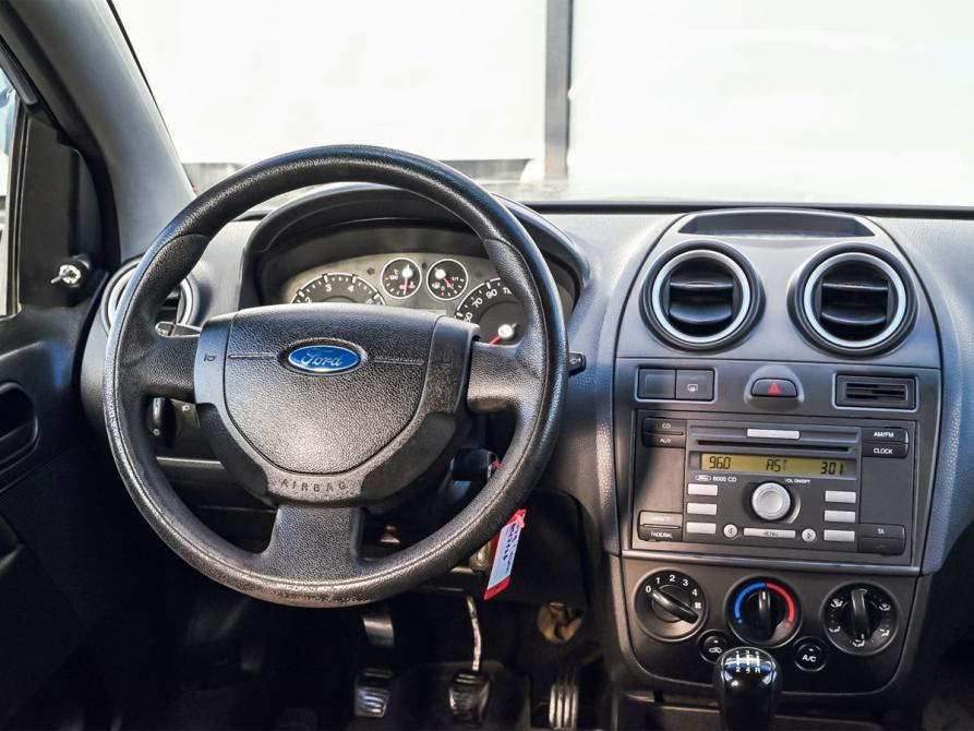 Ford Fiesta Mk5 Екатеринбург  - изображение 17