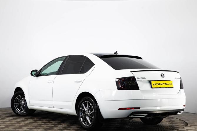 Skoda Octavia III (A7) с пробегом 2018 года, цена 1 989 000 рублей, 134912 км, лифтбек, Автокод Объявления
