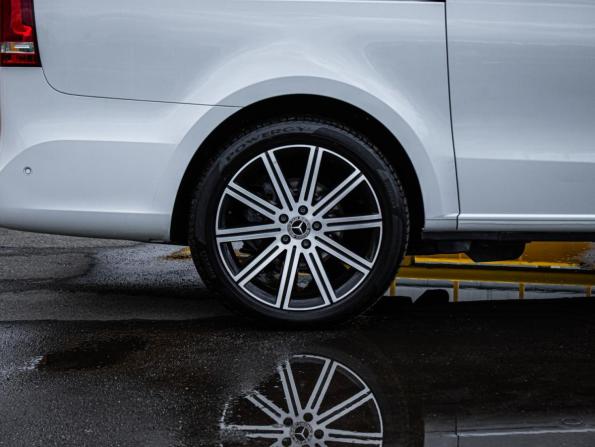 Mercedes-Benz V-Класс III (W447) Рестайлинг с пробегом 2022 года, цена 7 498 000 рублей, 52796 км, минивэн, Автокод Объявления
