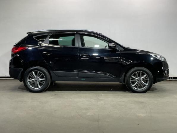 Hyundai ix35 I Рестайлинг с пробегом 2015 года, цена 1 395 000 рублей, 108081 км, внедорожник, Автокод Объявления