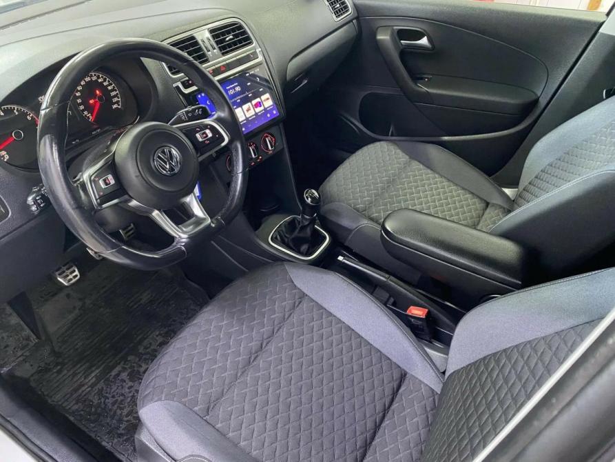 Volkswagen Polo V Рестайлинг Набережные Челны  - изображение 8