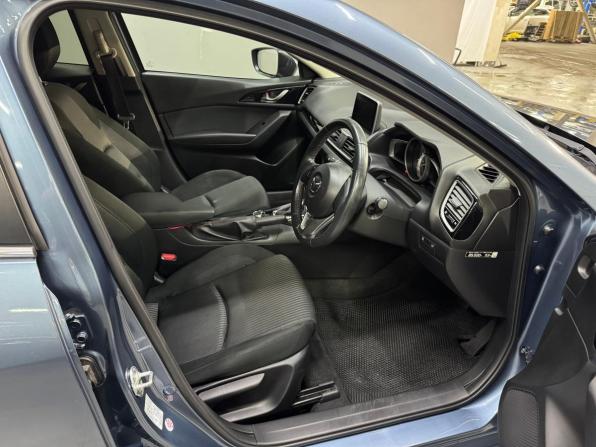 Mazda Axela III с пробегом 2013 года, цена 1 197 000 рублей, 118000 км, хэтчбек, Автокод Объявления