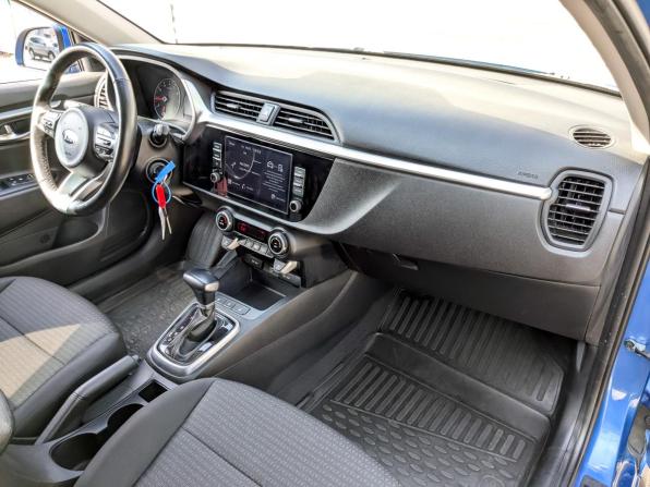 Kia Rio IV Рестайлинг с пробегом 2021 года, цена 1 839 000 рублей, 77299 км, хэтчбек, Автокод Объявления