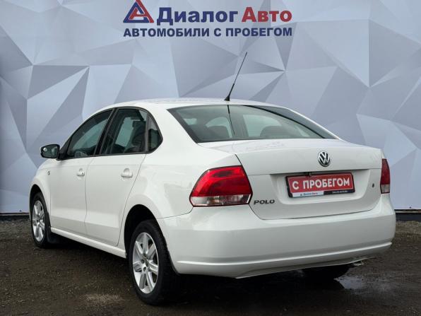 Volkswagen Polo V с пробегом 2011 года, цена 650 000 рублей, 223350 км, седан, Автокод Объявления