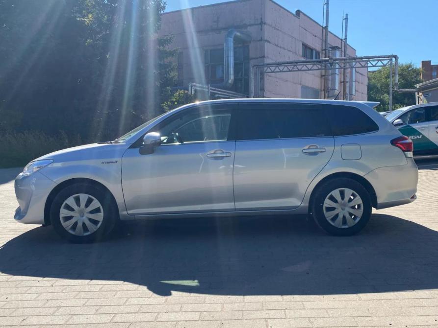 Toyota Corolla XI (E160 E170 E180) Рестайлинг 1 Великий Новгород  - изображение 4