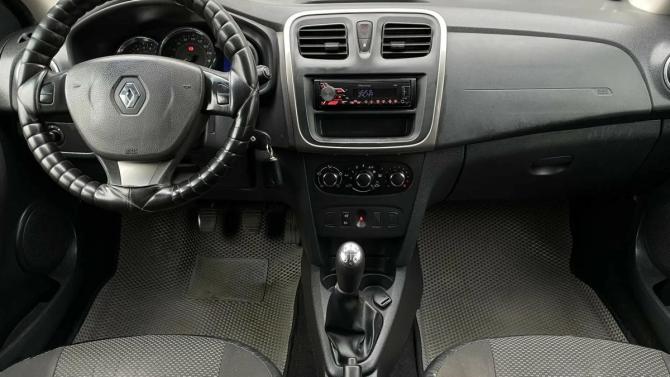 Renault Sandero II с пробегом 2017 года, цена 859 000 рублей, 198090 км, хэтчбек, Автокод Объявления