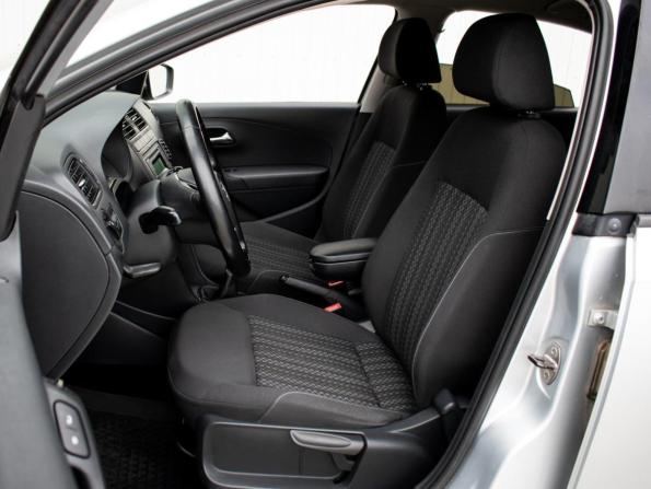 Volkswagen Polo V Рестайлинг с пробегом 2015 года, цена 935 000 рублей, 115183 км, седан, Автокод Объявления