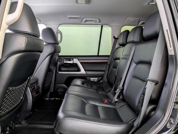 Toyota Land Cruiser 200 Series Рестайлинг 2 с пробегом 2016 года, цена 5 880 000 рублей, 107558 км, внедорожник, Автокод Объявления