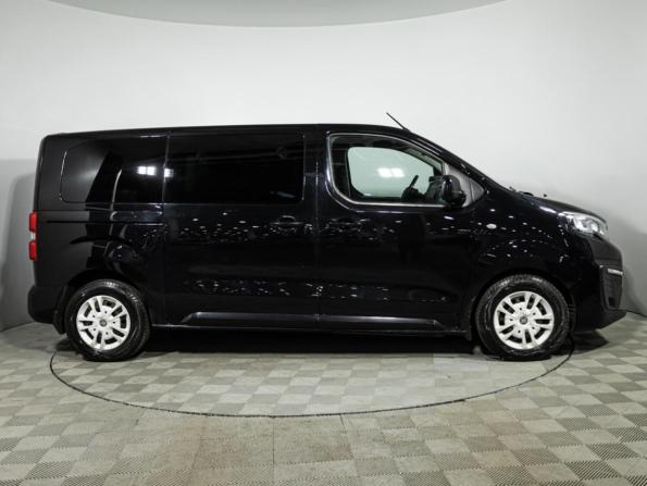 Peugeot Traveller I с пробегом 2018 года, цена 2 209 585 рублей, 177645 км, минивэн, Автокод Объявления