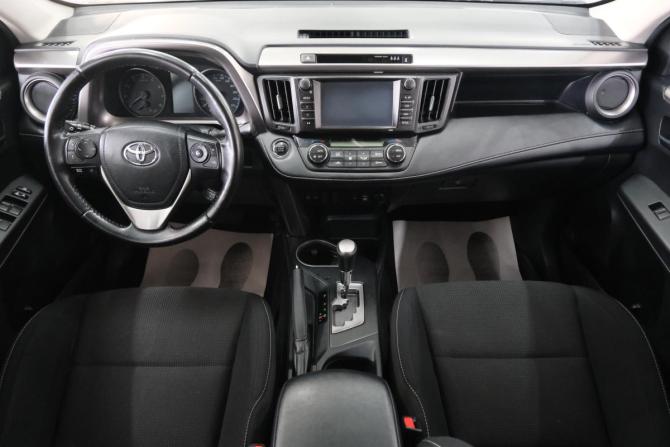 Toyota RAV4 IV (XA40) Рестайлинг с пробегом 2018 года, цена 2 549 000 рублей, 234800 км, внедорожник, Автокод Объявления