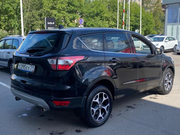 Ford Kuga II Рестайлинг с пробегом 2017 года, цена 1 590 000 рублей, 124000 км, внедорожник, Автокод Объявления