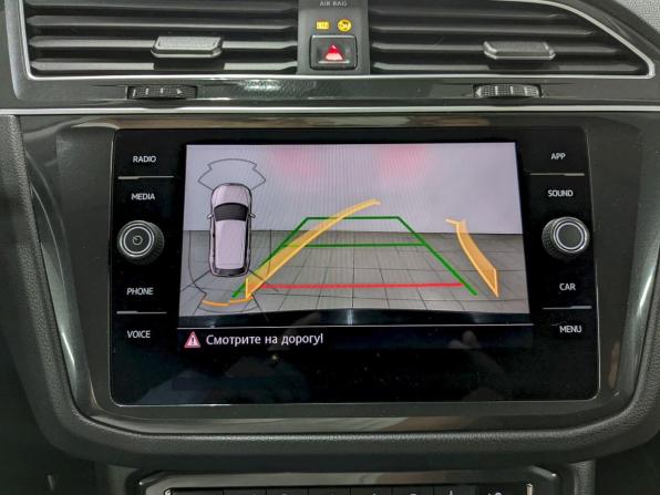 Volkswagen Tiguan II с пробегом 2018 года, цена 2 450 000 рублей, 110340 км, внедорожник, Автокод Объявления