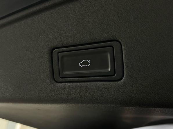 Omoda C5 I с пробегом 2023 года, цена 1 633 000 рублей, 60994 км, внедорожник, Автокод Объявления