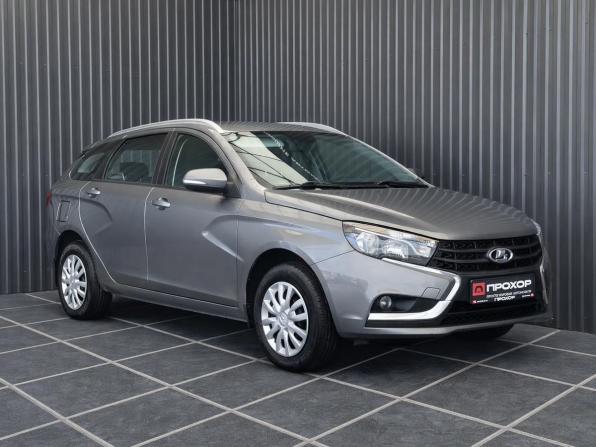 Lada (ВАЗ) Vesta I с пробегом 2018 года, цена 947 000 рублей, 94283 км, универсал, Автокод Объявления