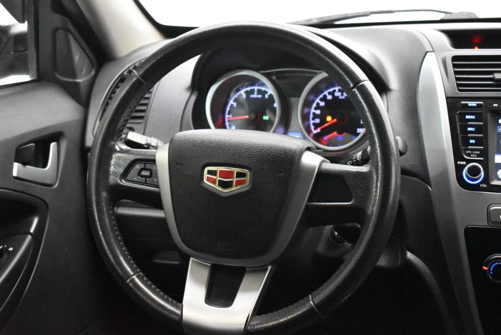 Geely Emgrand X7 I Москва  - изображение 12
