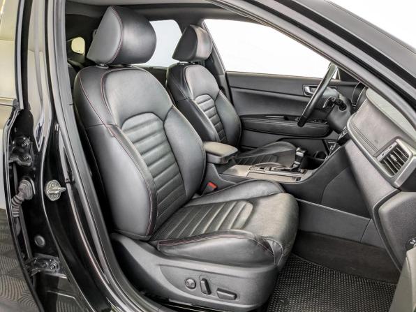 Kia Optima IV с пробегом 2017 года, цена 2 000 000 рублей, 133330 км, седан, Автокод Объявления