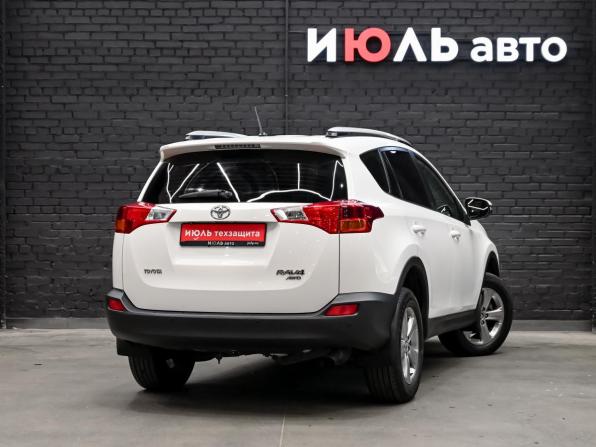 Toyota RAV4 IV (XA40) с пробегом 2015 года, цена 2 050 000 рублей, 116976 км, внедорожник, Автокод Объявления