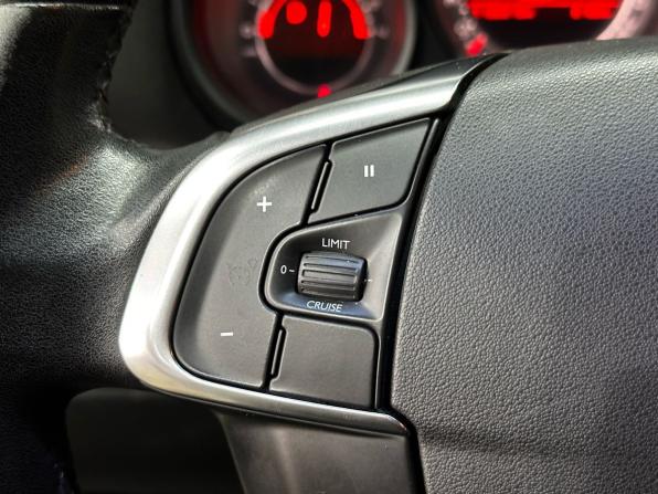 Citroen C4 II с пробегом 2013 года, цена 830 000 рублей, 136819 км, седан, Автокод Объявления