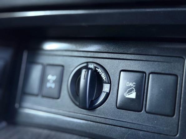 Toyota Land Cruiser Prado 150 Series Рестайлинг 1 с пробегом 2014 года, цена 3 180 000 рублей, 190000 км, внедорожник, Автокод Объявления