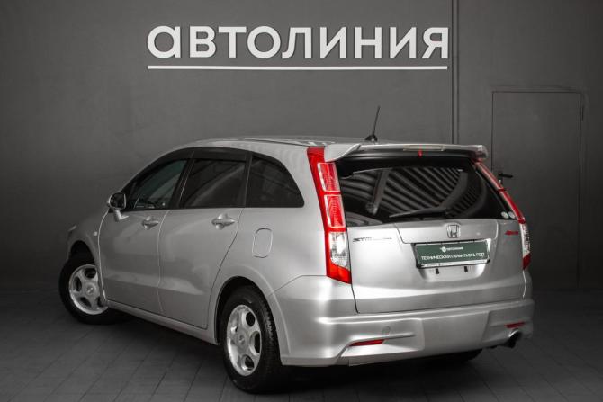 Honda Stream II Рестайлинг с пробегом 2009 года, цена 899 000 рублей, 230000 км, минивэн, Автокод Объявления