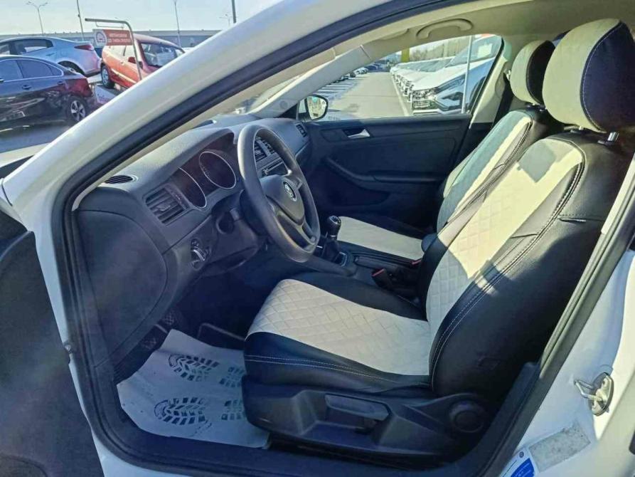Volkswagen Jetta VI Рестайлинг Тюмень  - изображение 9